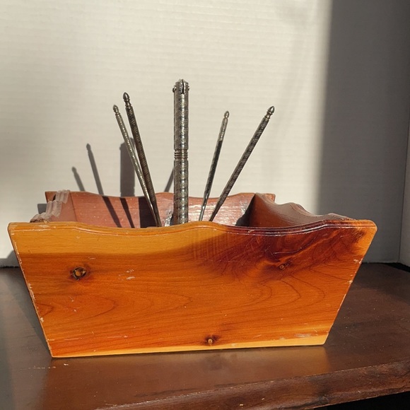 Vintage 6 pc Nutcracker Set Wood Nut Bowl Picks Nutcracker Vintage Souvenir - Picture 3 of 10